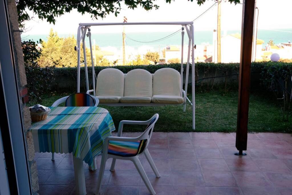 Petra'S House Villa Polychrono Bagian luar foto